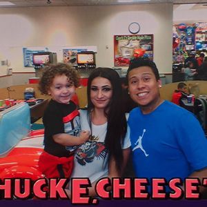 Meet your Posher, Julia